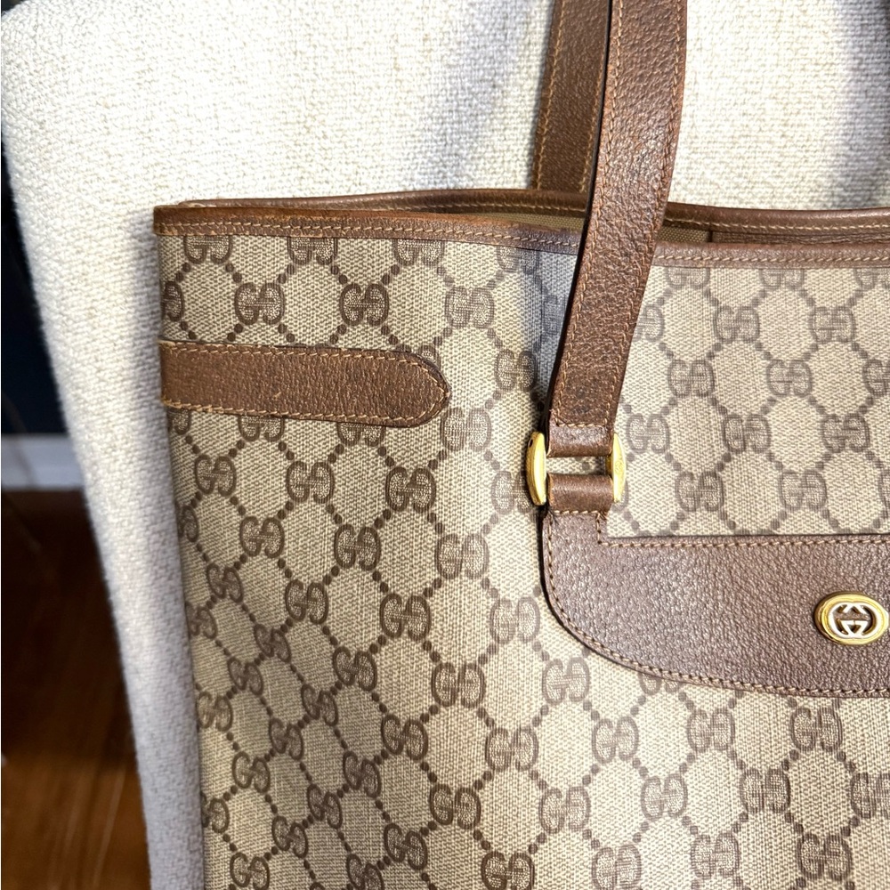 Authentic Gucci large tote bag brown monogram coated canvas - Picture 6 of 16